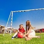 Holiday Park Zator Prázdninový areál *