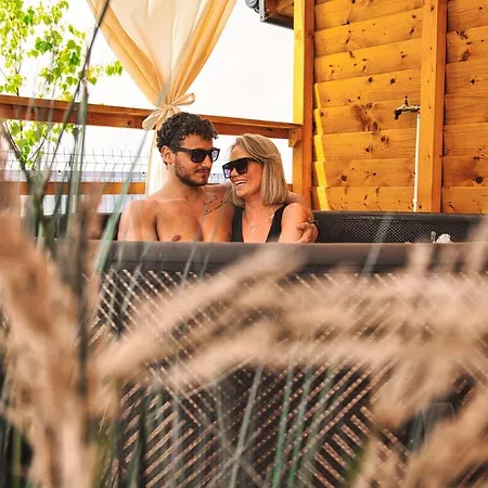 Holiday Park Zator פארק נופש