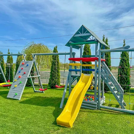פארק נופש Holiday Park Zator *